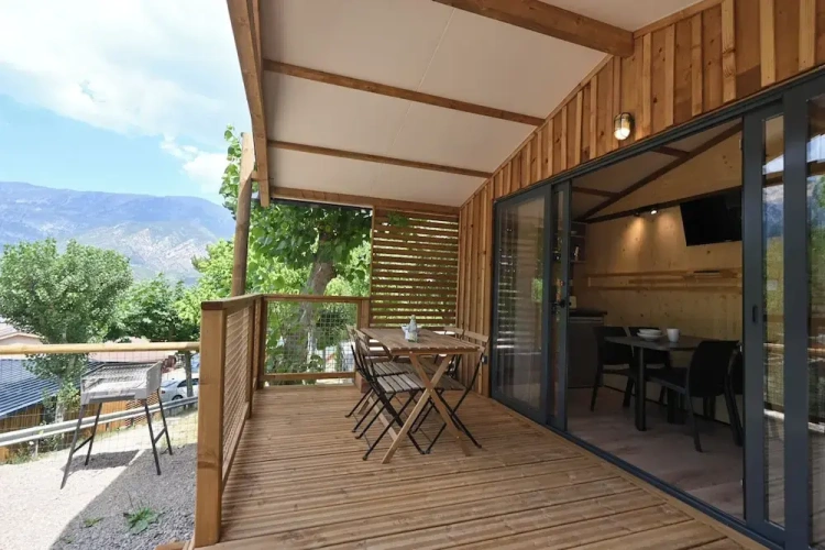 Bungalow