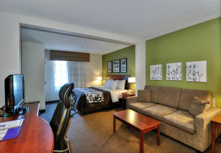 Sleep Inn & Suites