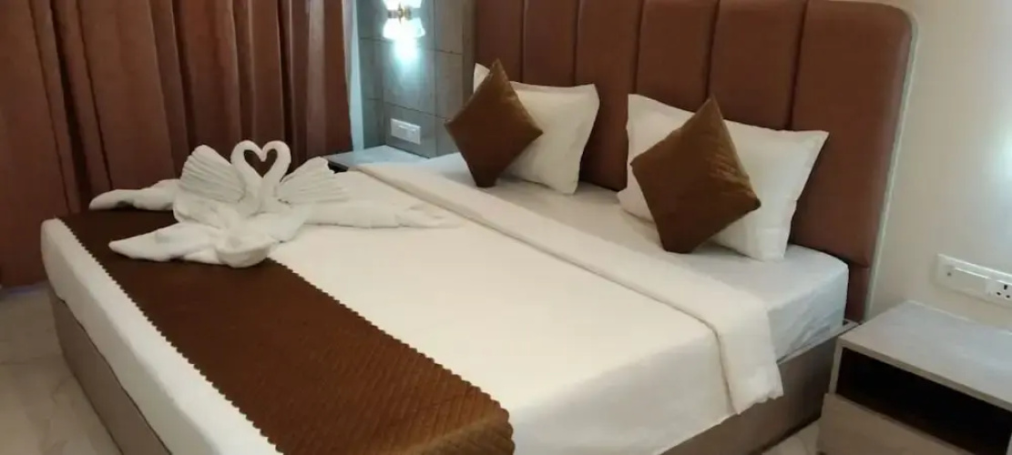 Sethi Grand Hotel