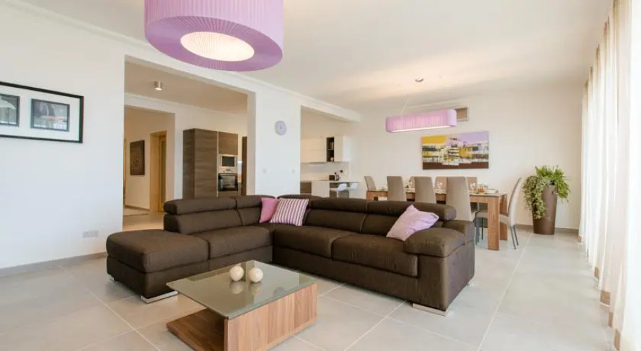 Seafront Apartment Sliema