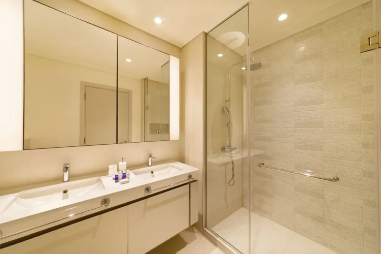 Maison Privee - Sunrise Bay Tower 2