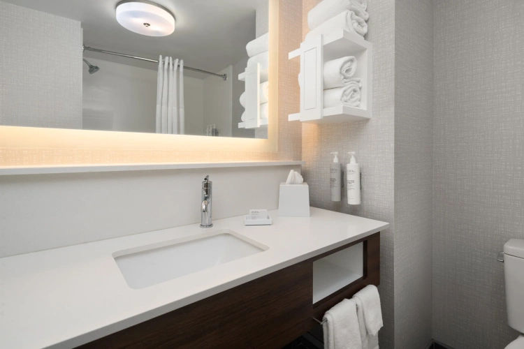 Quadruple Suite