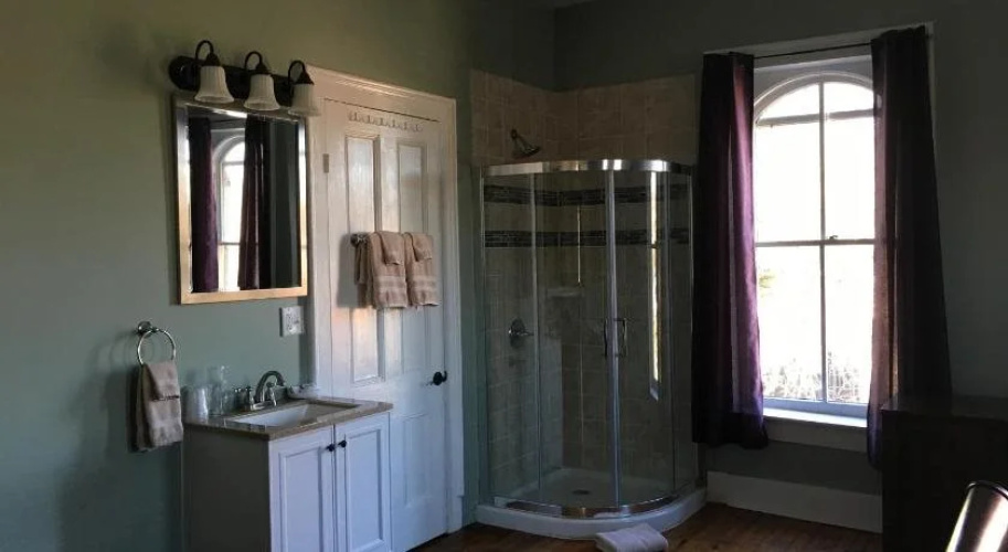 Cook Mansion Bed & Breakfast