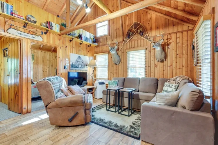 2 Bedrooms Cottage