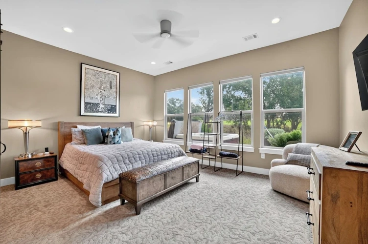 Guest rooms