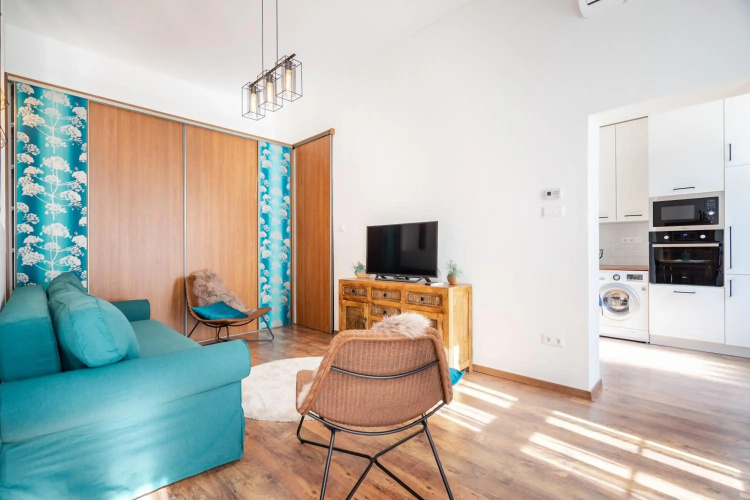 Elegant Suite Basilica View with free parking