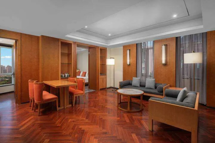 LEADINGMENHOTEL