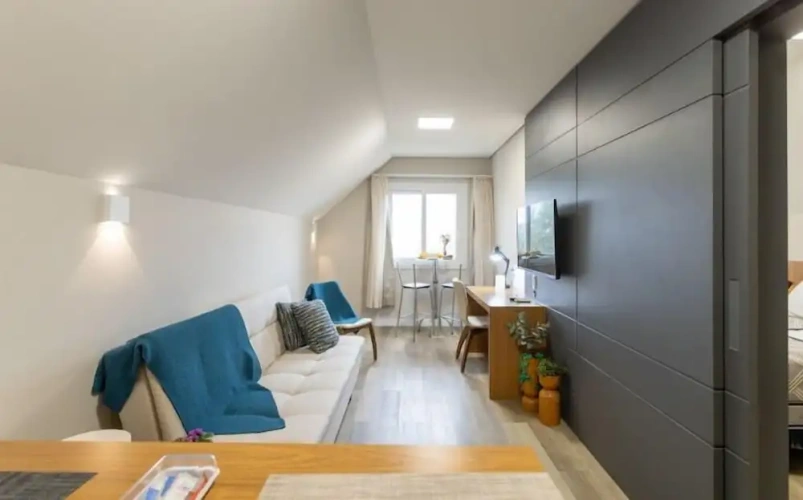 Standard Family room