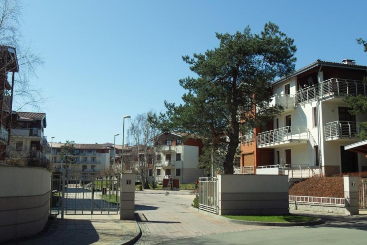 1 Bedroom Apartment with balcony