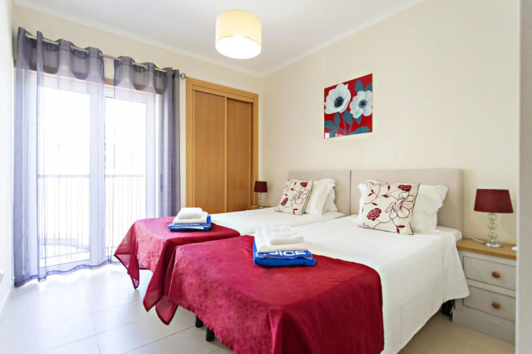 Miranda Apartment