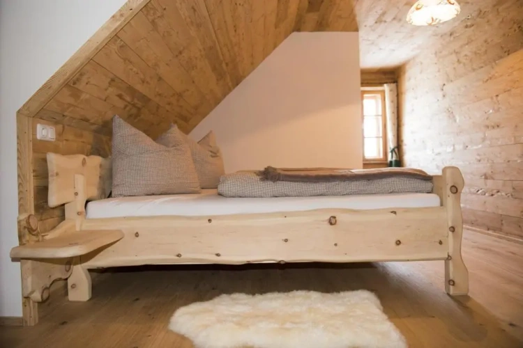 3 Bedrooms Apartment