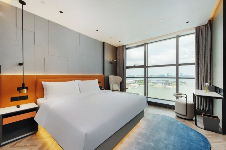 Deluxe Double room with lake view