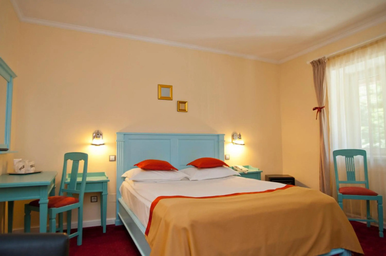Bastion Hotel