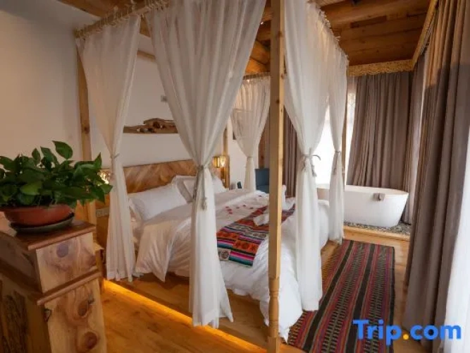 Standard room with view