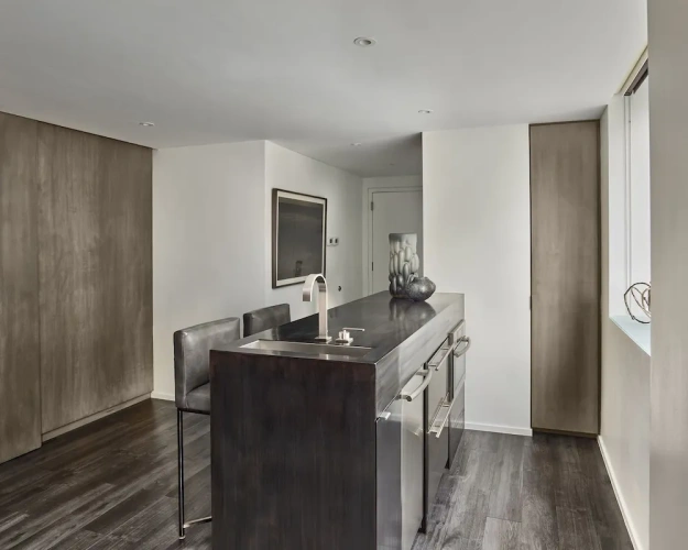 1 Bedroom Suite
