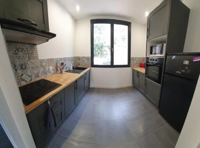 2 Bedrooms Cottage