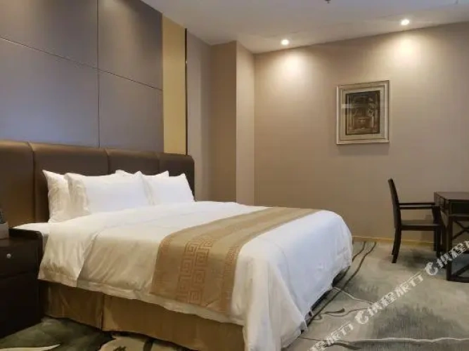 Deluxe Double Suite