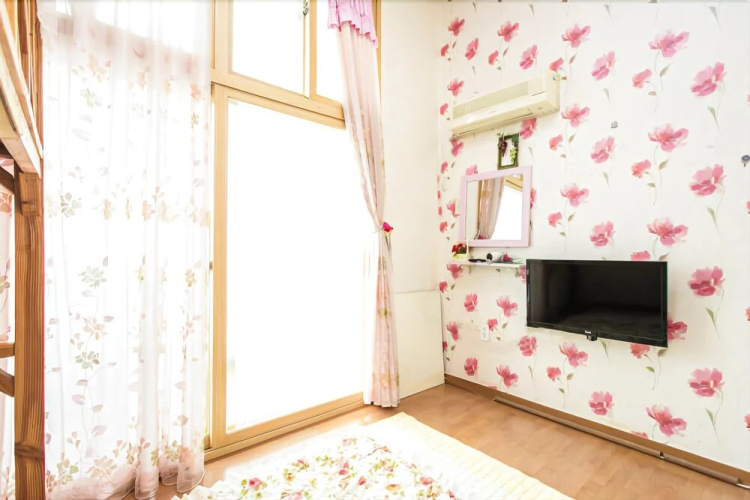 Taean Bangpo Sea Pension