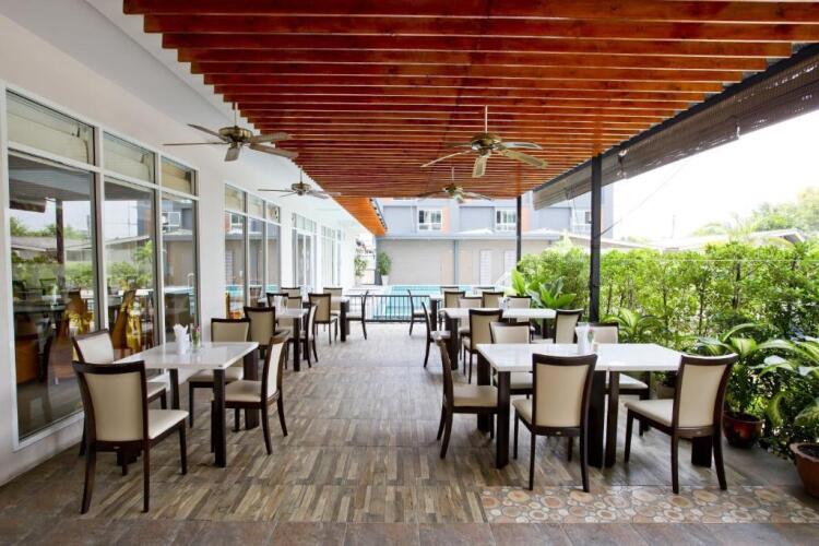 Sinsuvarn Airport Suite Over view