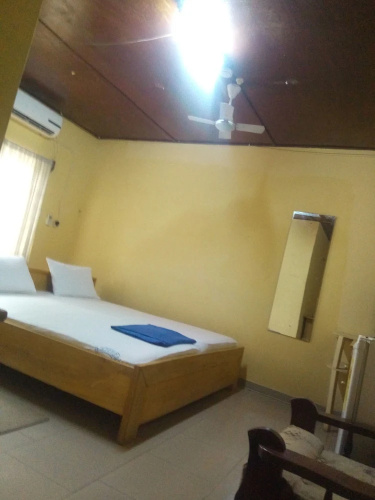 Zito Guest Inn
