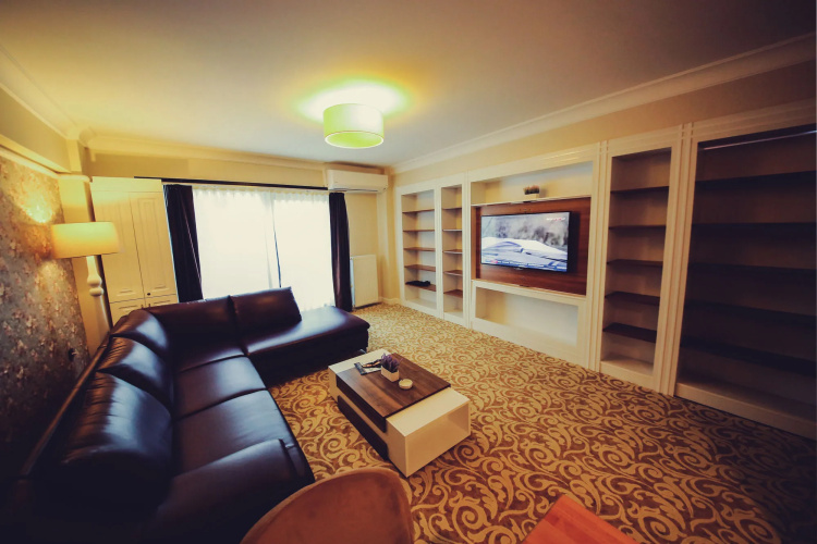 My Suit Residence
