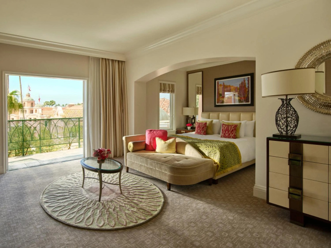 The Beverly Hills photo 17