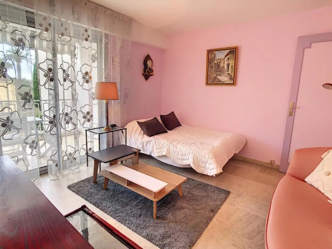 Le Windsor Appartement 2p / Det2002