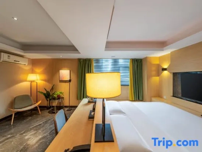 Comfort Double room with city view