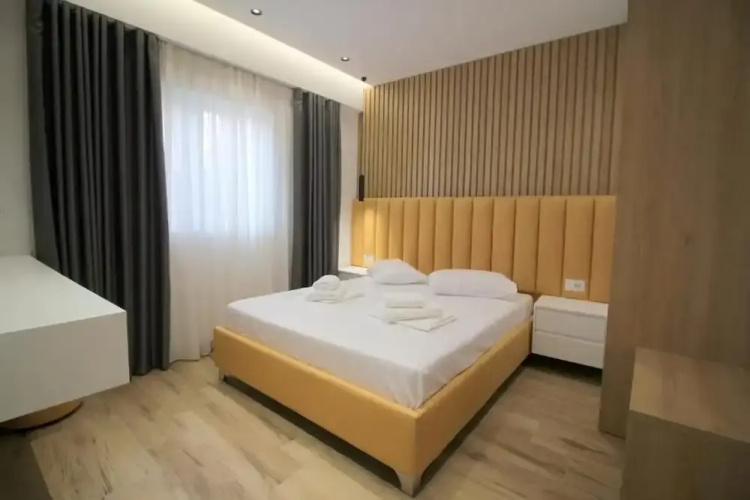 Alis Apartments