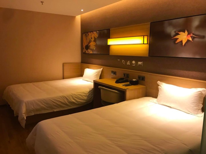 Economy Twin room