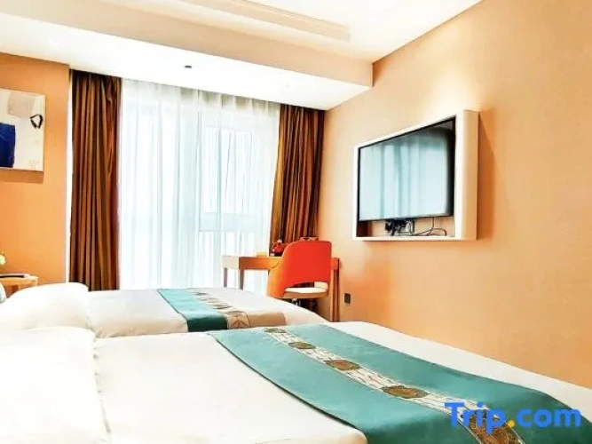 Quadruple Suite with lake view