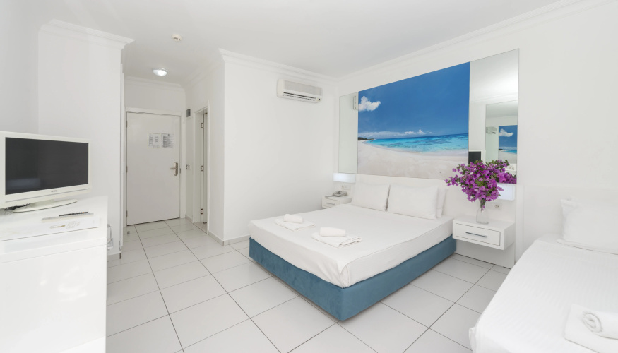 Bendis Beach Hotel