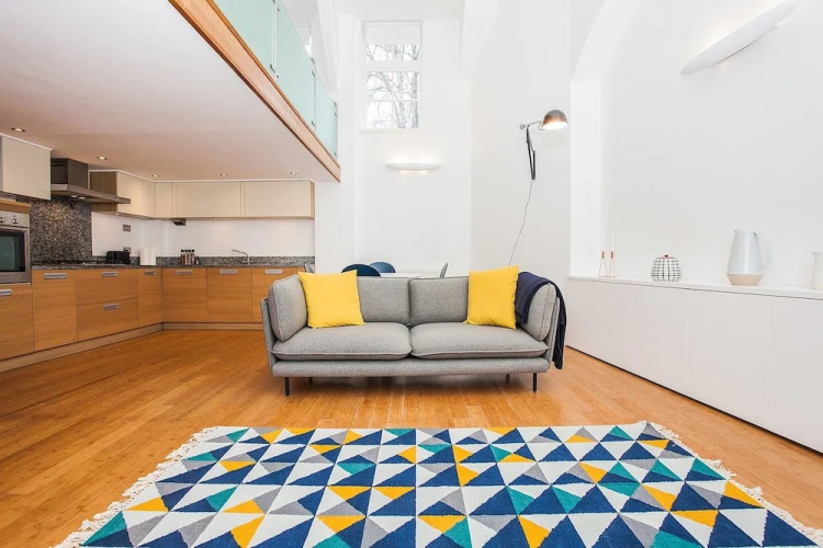 Spacious 2 Bedroom in Clapham