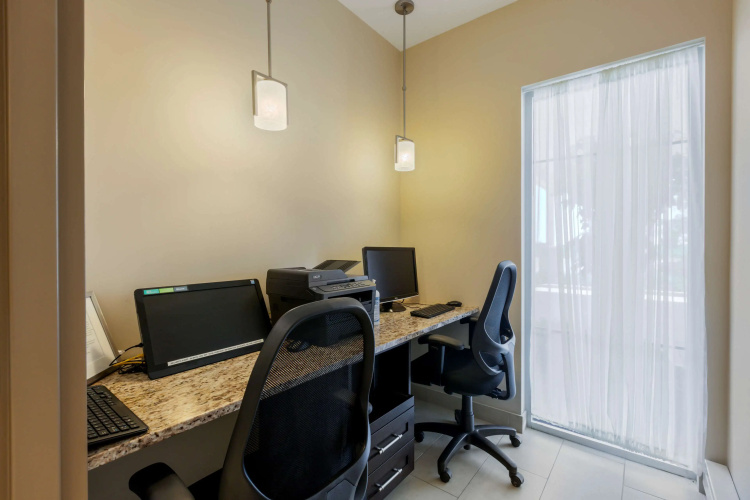 Best Western Plus Walkerton Hotel & Conference Centre