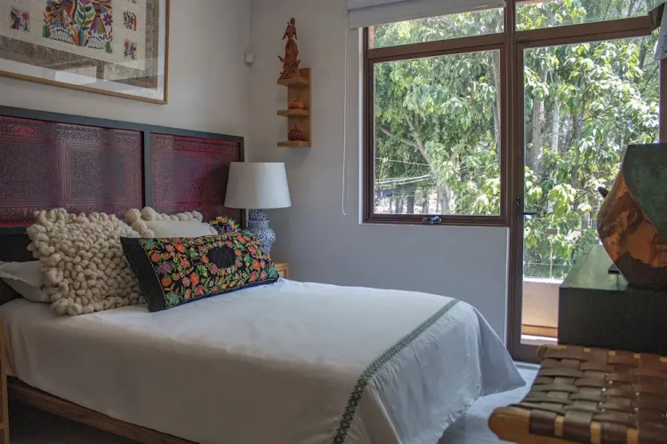 4 Bedrooms Standard Cottage with balcony and with park view