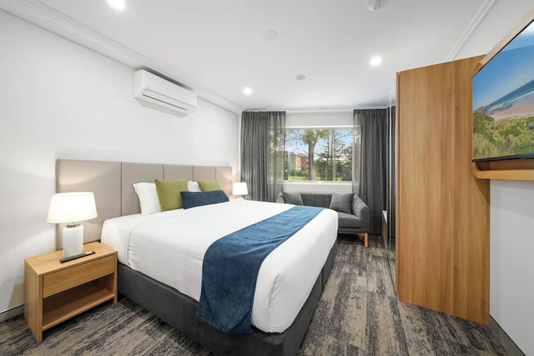 Standard Double room with water view