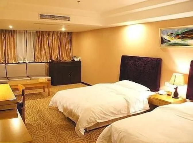 Zilongge Business Hotel
