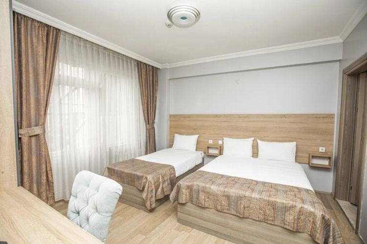 Konuk Hotel