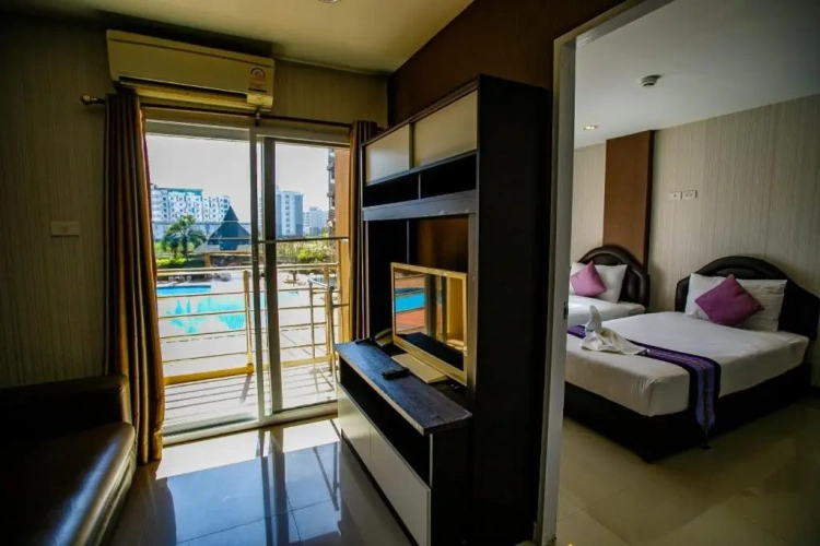 Superior Twin room