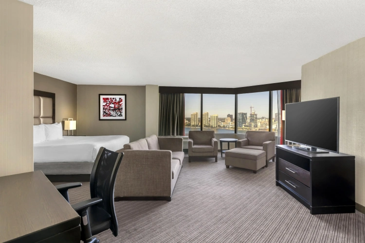 Double Suite