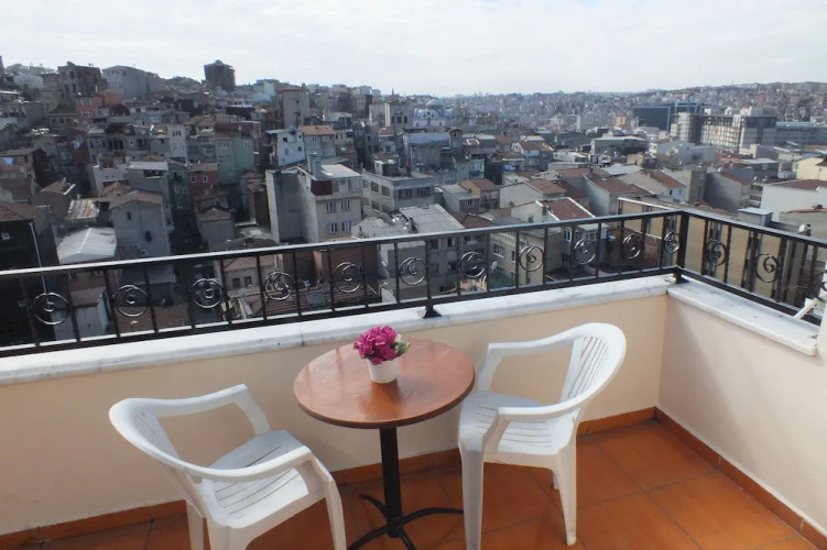 White Apart Taksim
