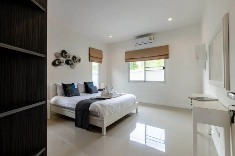 Private 3 BR Pool Villa  G49
