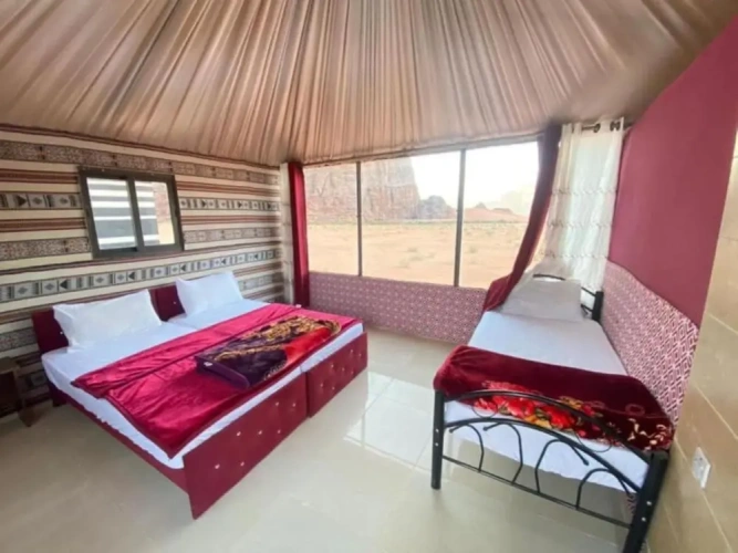 1 Bedroom Deluxe Quadruple room with mountain view
