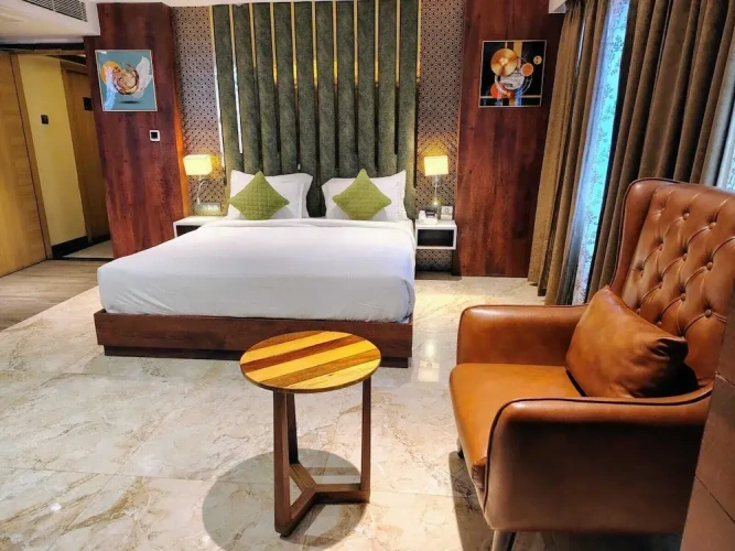 Luxury Suite