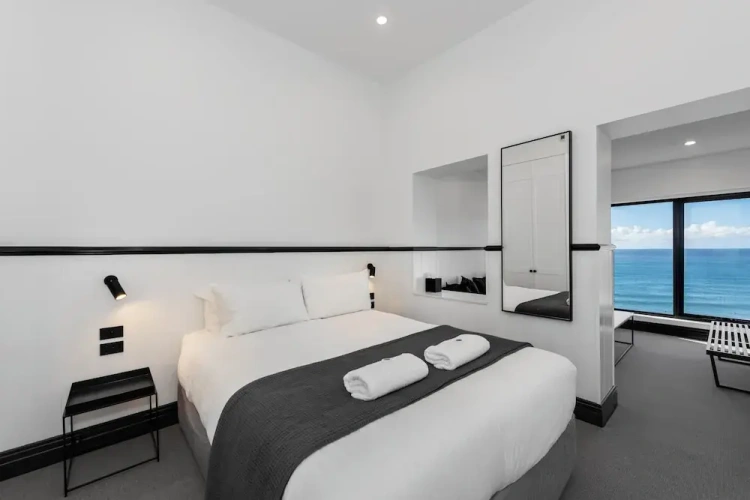 Standard Double room with ocean view