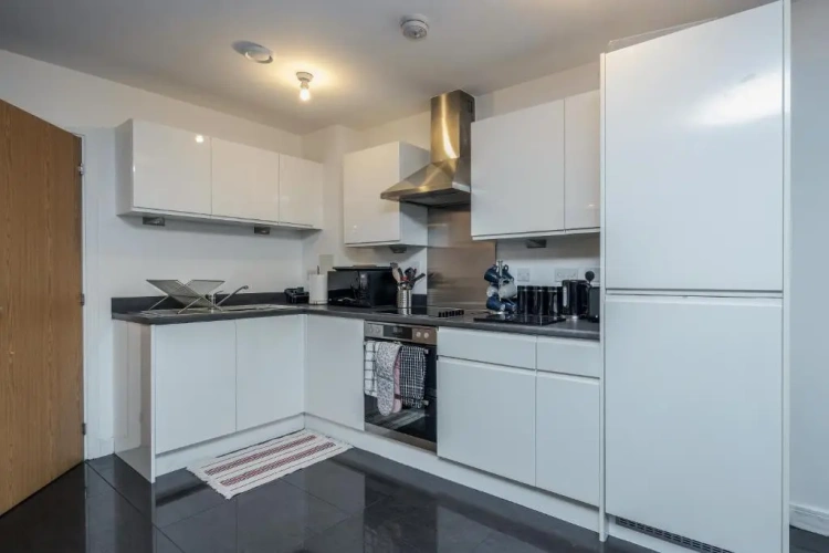 Quadruple Apartment