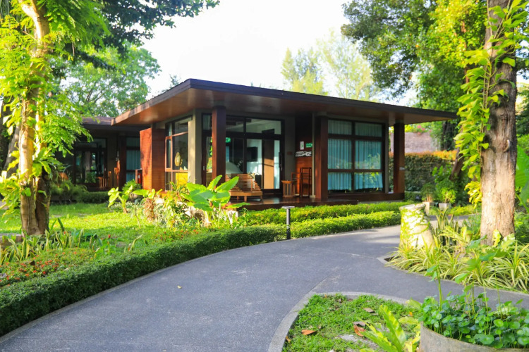 Akira Lipe Resort Over view