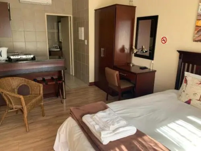 Cornerhouse on Conan Guest House