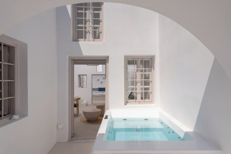You And Me Suites Oia - Santorini