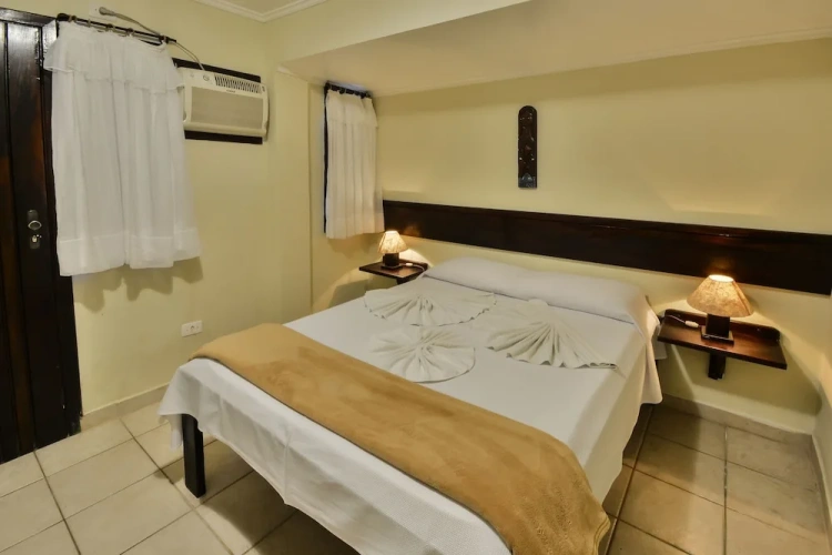 1 Bedroom Economy Double room